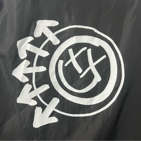 Blink 182 Band Smiley Hooded Oversized Windbreaker Jacket S Merch Punk Rock 2003 - Picture 2 of 12